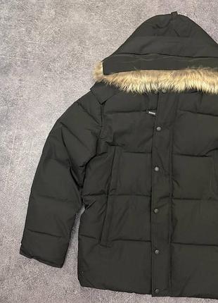 Canada goose puffer jacket — black logo 6