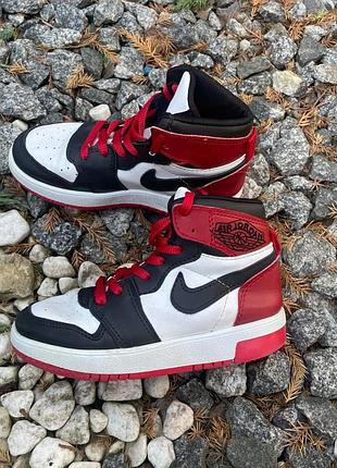 Кросівки дитячі високі в стилі air jordan 1 (р. 29, устілка 18 см)