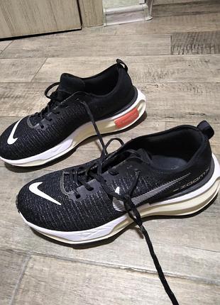 Кросівки чоловічі nike zoomx invincible run 3 чорні