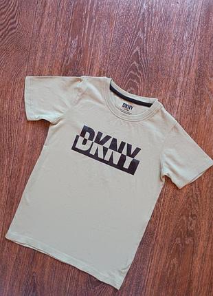 Футболка dkny