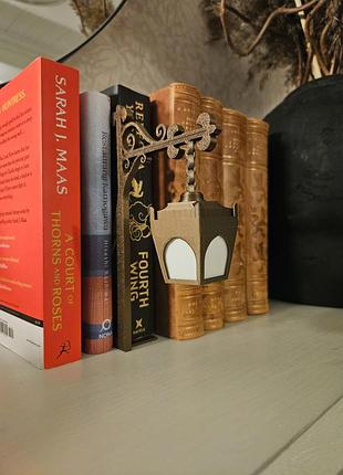 Фонарик ночник украшение для книг с электро свечей