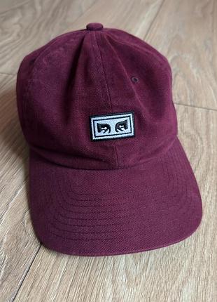 Кепка obey