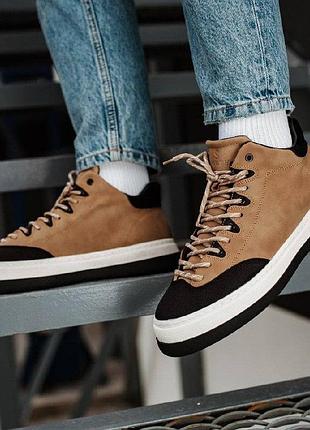 Half black\brown 2