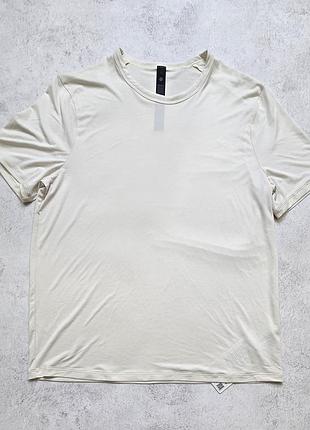 Футболка lululemon run crew lightweight short sleeve men’s l light ivory shirt