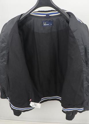 Чоловіча куртка бомбер fred perry 9