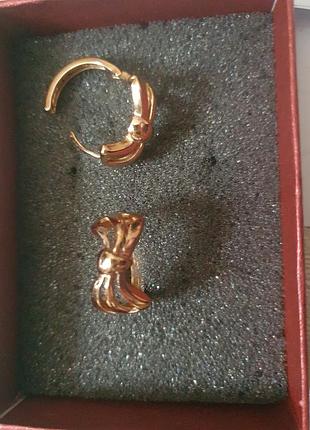 Серьги медицинское золото 3