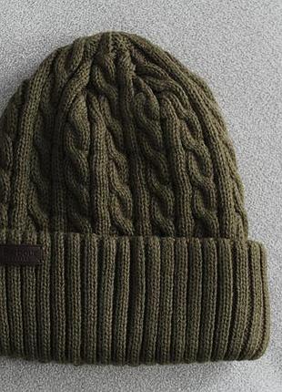 Неймовірно красива шапка barbour кольору хакі,