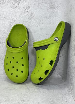 Чоловічі салатові шльопанці сабо crocs