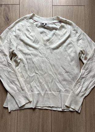 Стильний жіночий светрик білий молочний tommy hilfiger шерстяний xs s