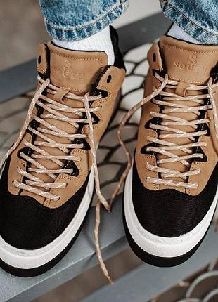 Half black\brown