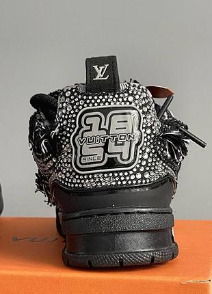 Skate 'black swarovski monogram' 7