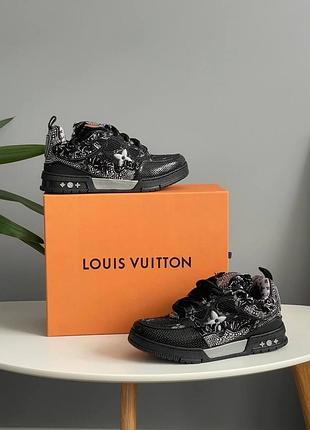 Skate 'black swarovski monogram' 10