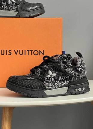Skate 'black swarovski monogram'