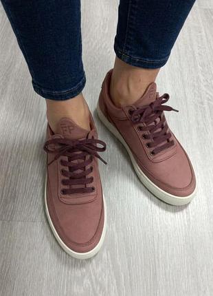 Шкіряні жіночі кросівки filling pieces