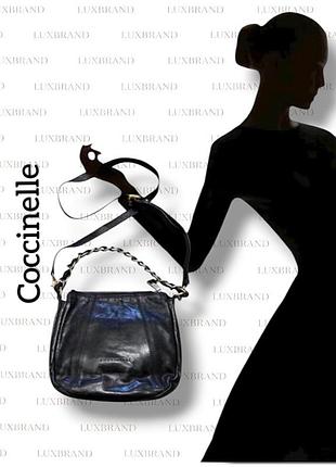Сумка coccinelle crossbody кожаная с ручкой-цепочкой