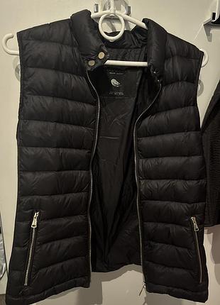 Жилетка жіноча zara чорна, розмір xs/s