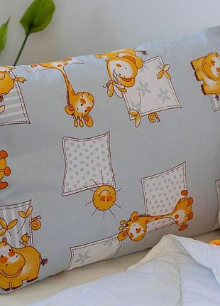 Подушка "теп" little friends 40*60 см (sweet comfort)