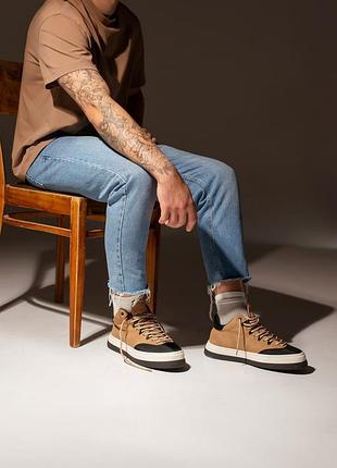 Half black\brown 3