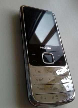 Nokia 6700 телефон