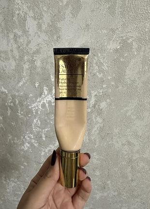 Тональний крем estee lauder futurist hydra rescue