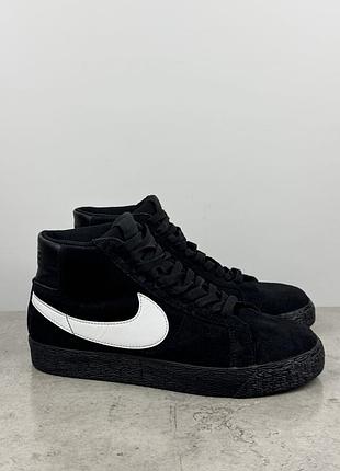 Кроссовки nike blazer