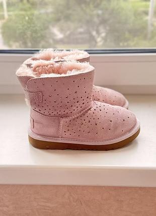 Уггі дитячі ugg рожеві нові