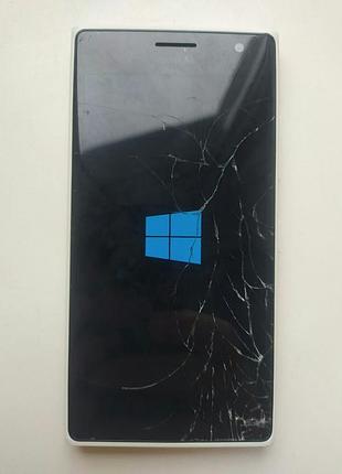 Телефон lumia 730 (1040) 9