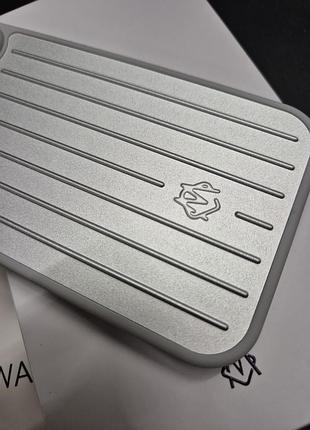 Чехол rimowa 17, 18 pro max серебро 3