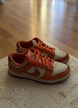Кеди nike помаранчеві