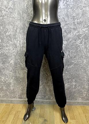 Nike loose fit штаны s размер спортивные на манжетах черные