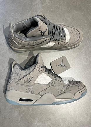 Кросівки nike air jordan 4 х kaws cool grey