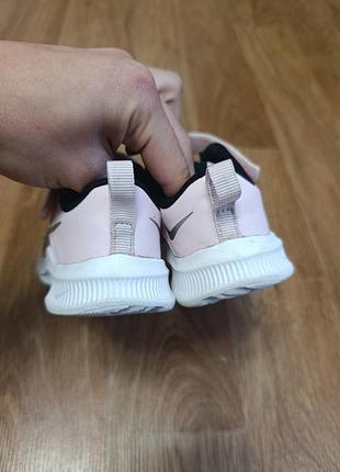 Кросівки nike на дівчинку 3