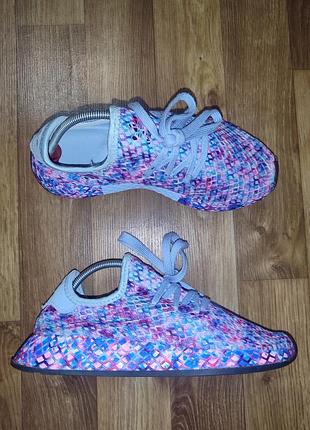 Женские кроссовки adidas р.39