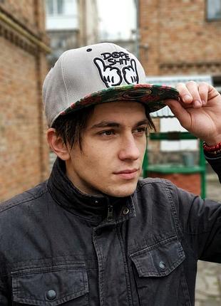 Кепка снепбек dope shit сіра із застібкою на задній панелі двоколірна хіп-хоп р. 55-60 бейсболка