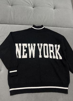 Светр жіночий чорний з написом new york