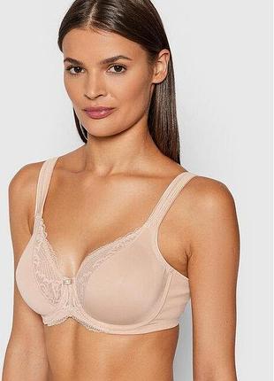 Бюст с кружевом на косточках triumph modern lace+cotton