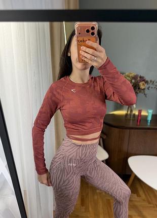 Спортивний рашгард gymshark 3