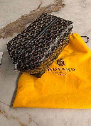 Косметичка  goyard