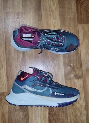 Женские кроссовки nike р.38-39