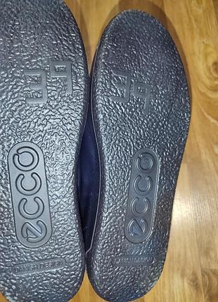 Женские кроссовки ecco р.39 3