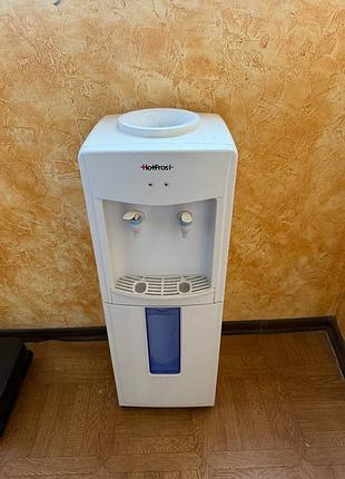 Кулер для воды hotfrost напольный