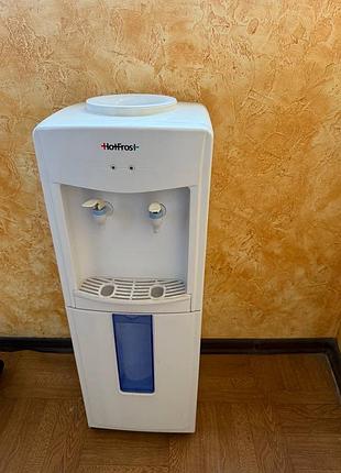 Кулер для воды hotfrost напольный 2