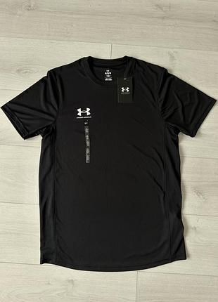 Нова чоловіча футболка under armour heatgear fitted (розмір m) оригінал