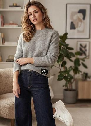 Вовняний светр від calvin klein jeans,