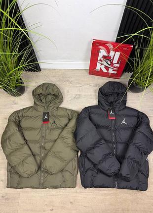 Пуховик чоловічий jordan storm-fit primaloft® хакі, чорний