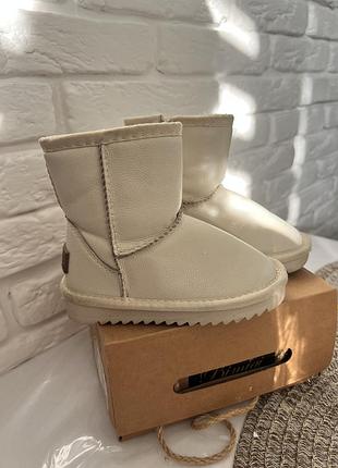 Уггі дитячі ugg бежеві
