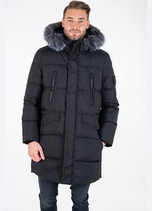 Чоловічий зимовий пуховик від відомого бренду guess