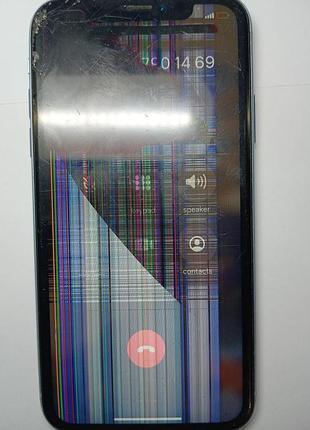 Iphone xr 128gb 82% passcode 6