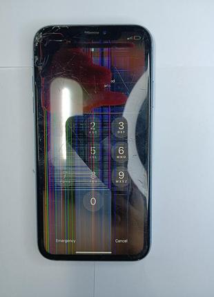 Iphone xr 128gb 82% passcode 8