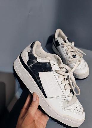 І жіночі кросівки adidas forum bold w